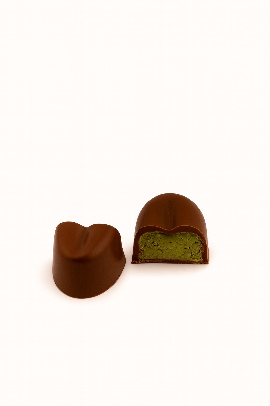 Pistachio Kunafa Praline Box Of 5